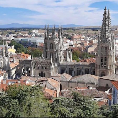 דירות Vivienda De Uso Turistico En El Corazon De Burgo מראה חיצוני תמונה