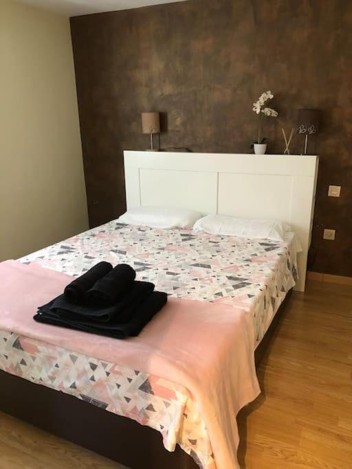 דירות Vivienda De Uso Turistico En El Corazon De Burgo מראה חיצוני תמונה